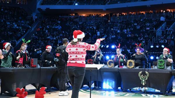 Bells & Bucks Basketball The Milwaukee Handbell Ensemble’s Experience Playing for an NBA Basketball Team’s Christmas Show